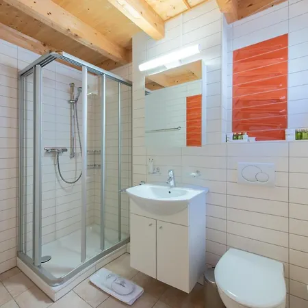 Racers Retreat 10 * Wengen