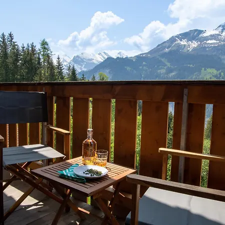 Racers Retreat 10 Chalet