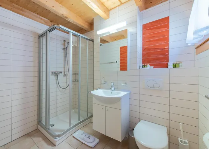 Racers Retreat 10 * Wengen